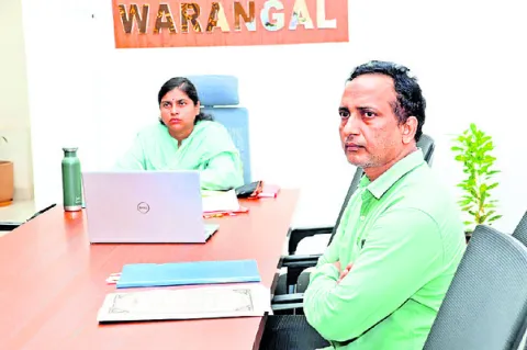 చేపపిల్లల పంపిణీ పారదర్శకంగా నిర్వహించాలి