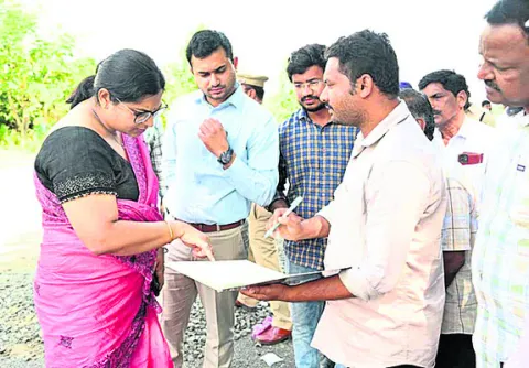 సరిహద్దులో పటిష్ట గస్తీ
