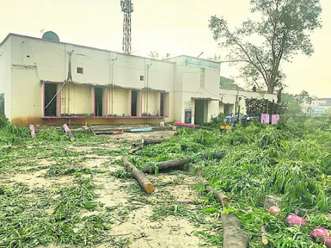 బస్సు డిపో పనులు ప్రారంభం 