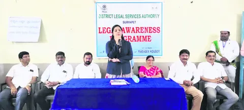 ప్రతి విద్యార్థి లక్ష్యం కలిగి ఉండాలి