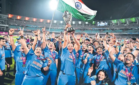 Sakshi Guest Column On Womens Cricket World Cup and Women Cricketers
