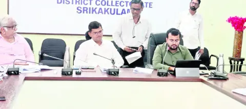 పుణ్యక్షేత్రాల్లో రద్దీ నియంత్రణపై దృష్టి 