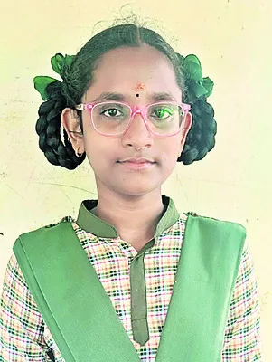 అమరావతి మాక్‌ అసెంబ్లీకి కాశీపురం విద్యార్థిని