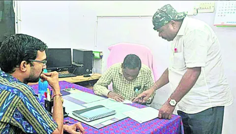 ‘టీచర్లకు సమన్యాయం చేయాలి’ 