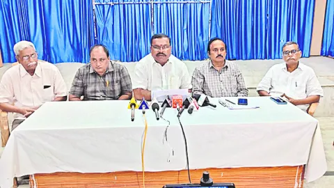 మాజీ సైనికులకు కార్పొరేషన్‌ ఏర్పాటు చేయాలి
