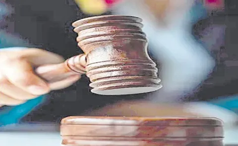 AP High Court Verdict on House Privileges Committee Notice to Sakshi Editor R Dhananjaya Reddy