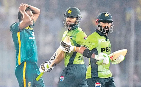 Pakistan beat South Africa by two wickets in first ODI2
