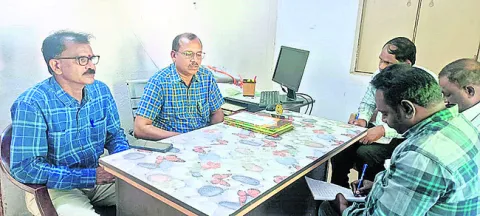 వైద్య సేవలపై    కేంద్ర బృందం ఆరా 