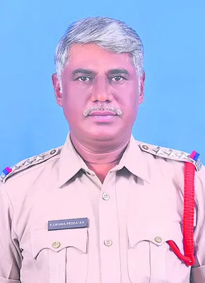 జిల్లాలో ఐదుగురు సీఐలు, ఆరుగురు ఎస్‌ఐల బదిలీ 