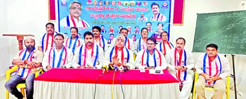 జనగణనతో సమగ్ర కులగణన నిర్వహించాలి 