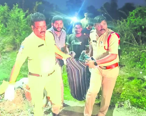 గృహిణి ఆత్మహత్యాయత్నం