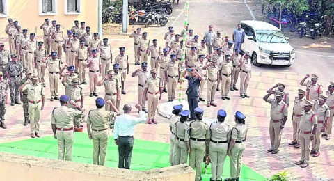 స్వాతంత్రోద్యమంలో స్ఫూర్తినిచ్చిన గేయం..