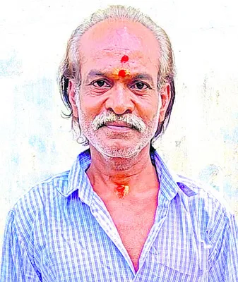 కార్పెంటర్‌ అనుమానాస్పద మృతి