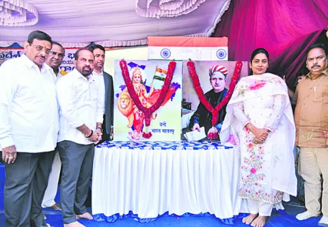 వందేమాతరం స్ఫూర్తితో వికసిత్‌ భారత్‌ 