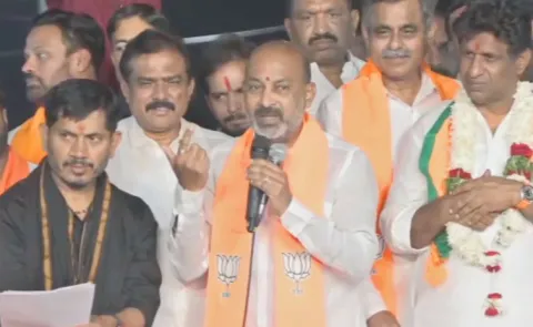 BJP MP Bandi Sanjay Speech At Jubilee Election Campaign