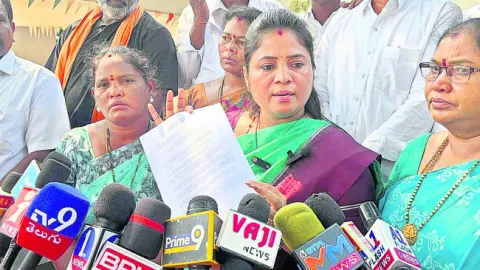 ఇద్దరు అసమర్థుల వల్లే గిరిజన బిడ్డలకు ఈ దుస్థితి! 