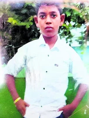 ఎల్లెల్సీ కాలువలో పడి విద్యార్థి మృతి 