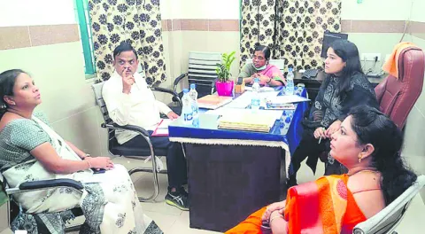 ఆస్పత్రిలో వ్యక్తి మృతిపై అధికారుల విచారణ 