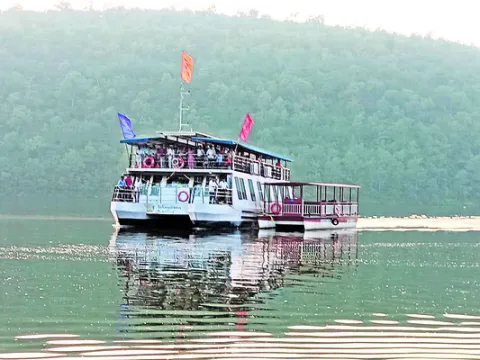 సోమశిల నుంచి శ్రీశైలానికి టూరిజం లాంచ్‌ 