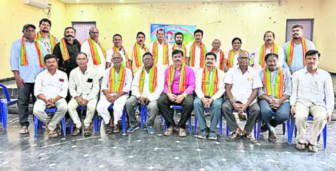 బీసీ, ఓబీసీ ఉద్యోగుల ఐక్యతకు కొత్త కార్యవర్గం