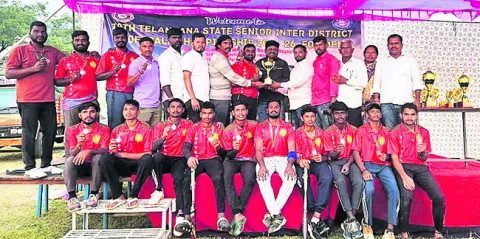 సాఫ్ట్‌బాల్‌ విజేత రంగారెడ్డి
