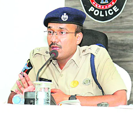 జిల్లాలో పోలీస్‌ కంట్రోల్‌ రూం ఏర్పాటు 