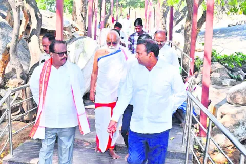 పనులు నాణ్యతతో చేయాలి
