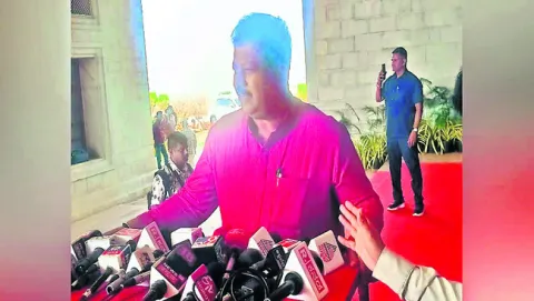 ప్రజలను మభ్య పెట్టడానికే టిప్పు జయంతి 