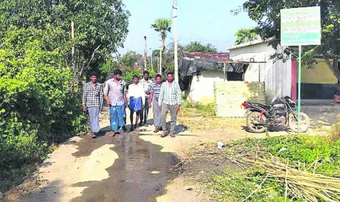 బాధ్యత మరవని గిరిజనులు