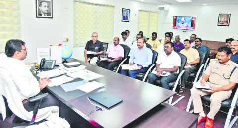 ఏపీ టెట్‌ పకడ్బందీగా నిర్వహించాలి 