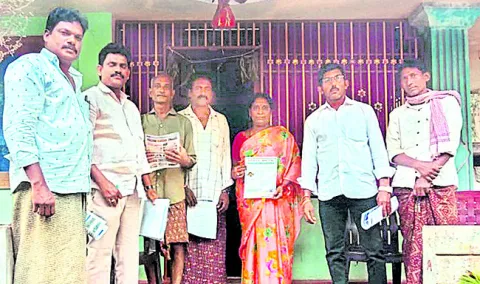 నిరసన ‘సంతకానికి’ విశేష స్పందన