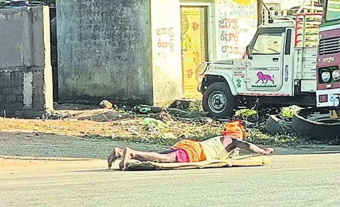 ప్రపంచ శాంతి కోరుతూ సాధువు యాత్ర 