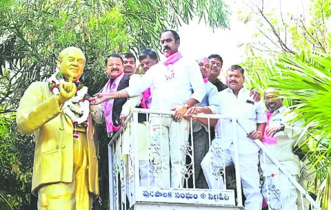 కేసీఆర్‌ దీక్ష ఫలితమే తెలంగాణ