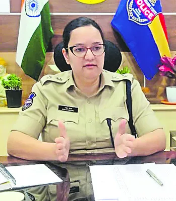 కోడ్‌ ఉల్లంఘిస్తే కఠిన చర్యలు