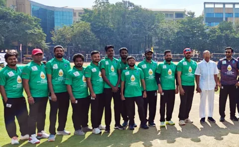 Sakshi team enters into finals of journalist premier league2