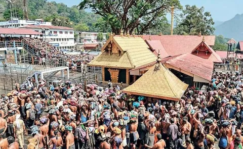 Pilgrims from Andhra and Karnataka states flocked to Sabarimala 