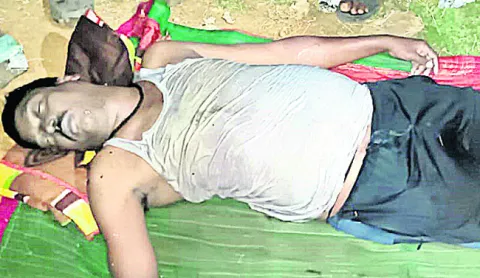 నేల బావిలో పడి వ్యక్తి మృతి