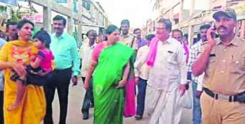 కొట్టూరేశ్వర స్వామి ఆలయ  అభివృద్ధికి కృషి చేస్తా 
