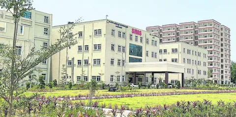 ‘సిమ్స్‌’కు మరో 12 పీజీ సీట్లు 