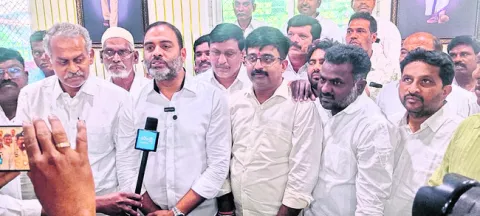 దమ్ముంటే రాజీనామా చెయ్‌ 