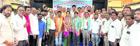 రూ.5లక్షల కోట్లకు పైగా   పెట్టుబడులు రావడం సంతోషం
