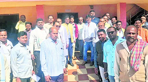 ధాన్యం, మొక్కజొన్న మండీలు ఏర్పాటు చేయాలి 