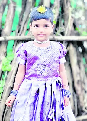 చిన్నారి మృతిపై వీడని మిస్టరీ?