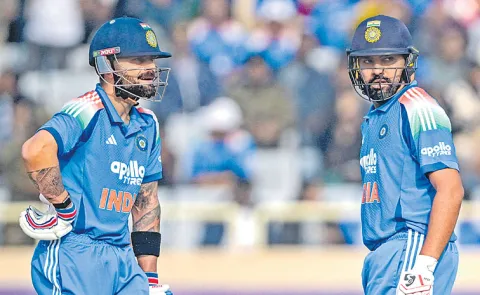 Indian stars are in the top 2 of the ICC ODI rankings4