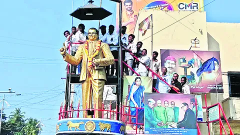 విద్యార్థుల జీవితాలతో ప్రభుత్వం చెలగాటం 