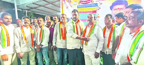 అర్హులందరికీ సంక్షేమ ఫలాలు 