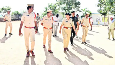 ప్రశాంతంగా  తొలి విడత పోలింగ్‌ 
