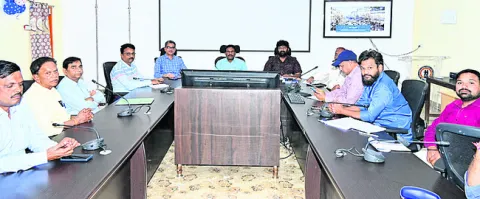 ఆవిర్భావ వేడుకలు ఘనంగా నిర్వహించాలి