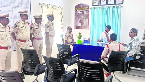 పెండింగ్‌ కేసుల్లో త్వరితగతిన దర్యాప్తు చేయాలి 