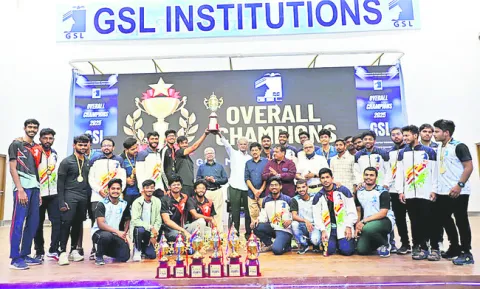 ఓవరాల్‌ చాంపియన్స్‌ జీఎస్‌ఎల్‌ 